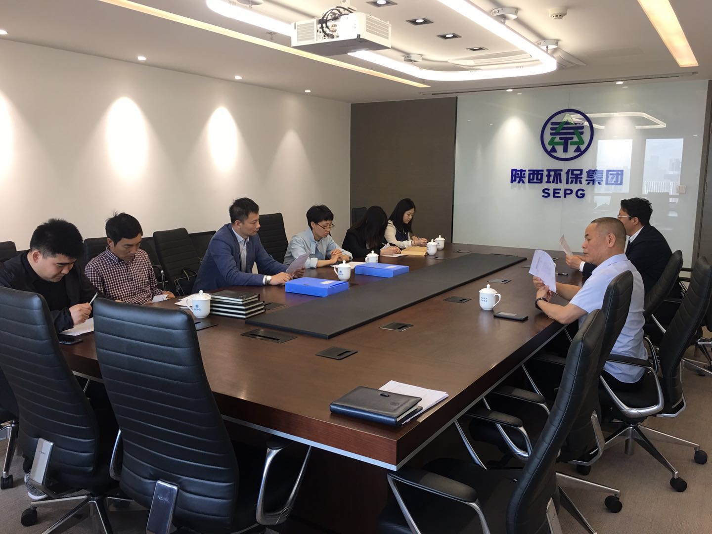 驻省国资委纪检组查抄陕西PT电子游戏集团党风廉政建设工作