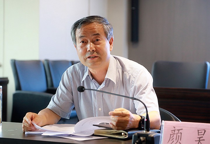 陕西PT电子游戏集团召开2019年科技工作座谈会