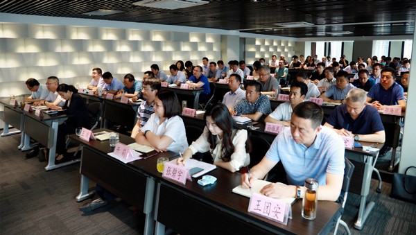 陕西PT电子游戏集团召开复工复产促增长项目观摩总结大会 陕西PT电子游戏集团召开复工复产促增长项目观摩总结大会