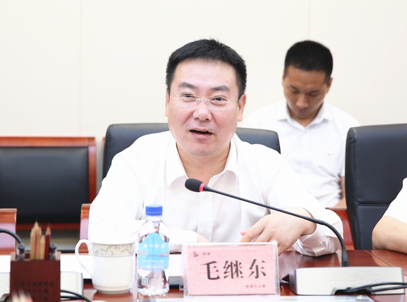 陕西PT电子游戏集团与陕西建工集团互换座谈