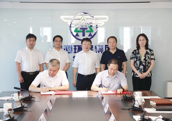 陕西PT电子游戏集团与郑州路桥集团签定战术合作框架和谈 陕西PT电子游戏集团与郑州路桥集团签定战术合作框架和谈