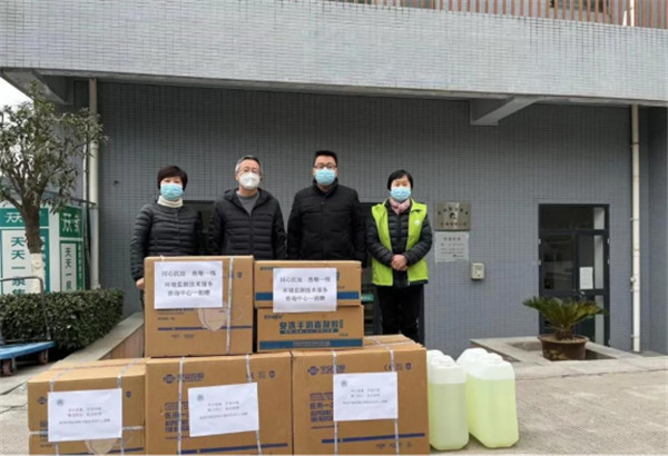 下沉一线，爱心抗疫！陕西PT电子游戏集团累计捐款逾48万元