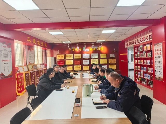 郝军亮赴三秦PT电子游戏公司项目一线查抄节前安全PT电子游戏工作 郝军亮赴三秦PT电子游戏公司项目一线查抄节前安全PT电子游戏工作