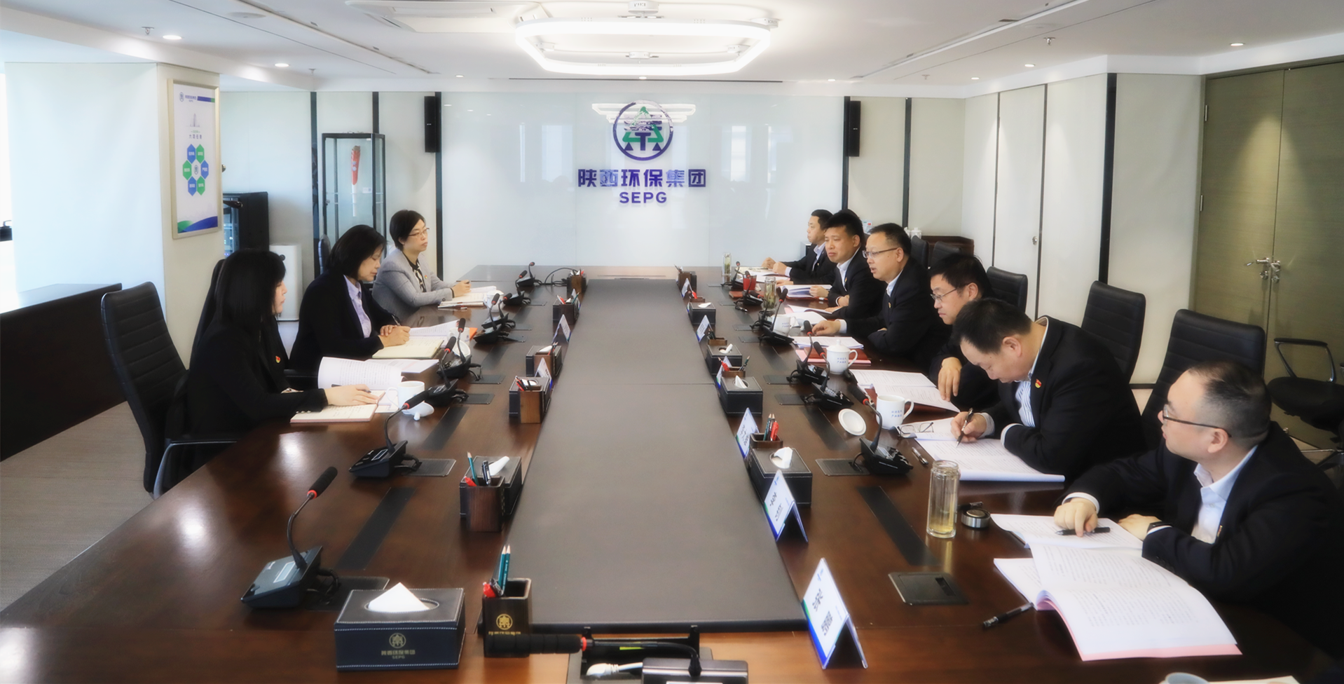陕西PT电子游戏集团召开2024年度辅导班子民主生涯会暨巡视整改专题民主生涯会