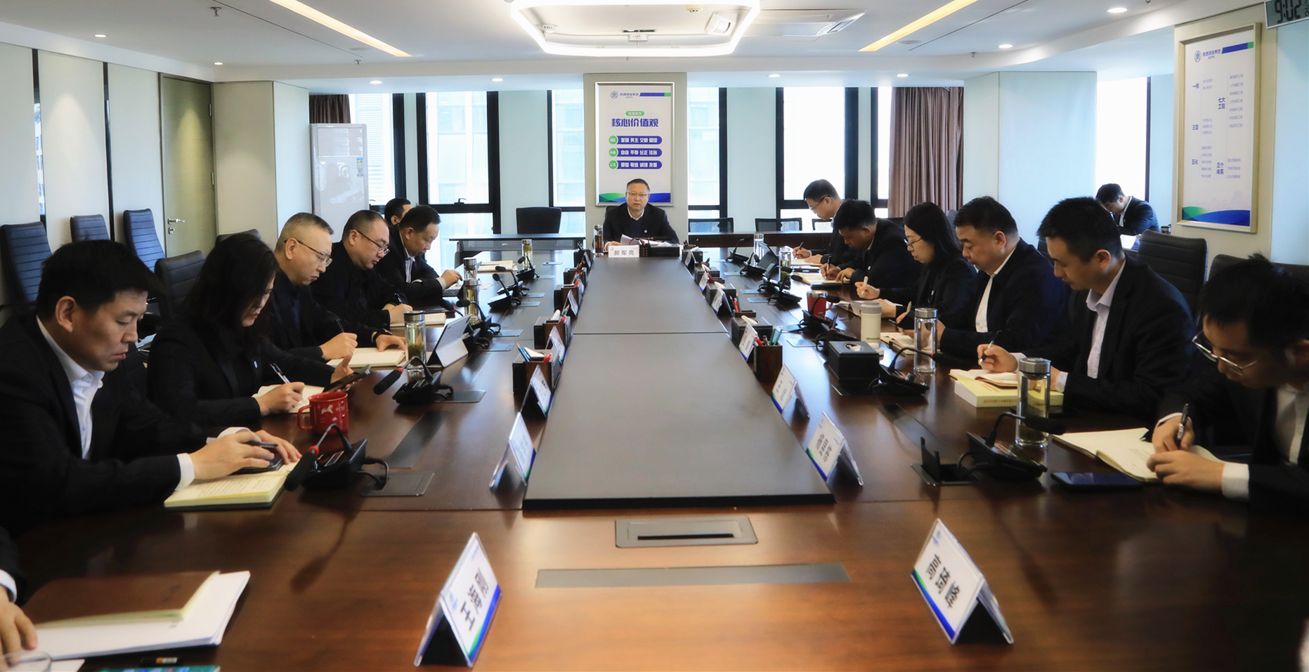 陕西PT电子游戏集团专题通报进建习近平总书记沉要讲话和全国两会心灵